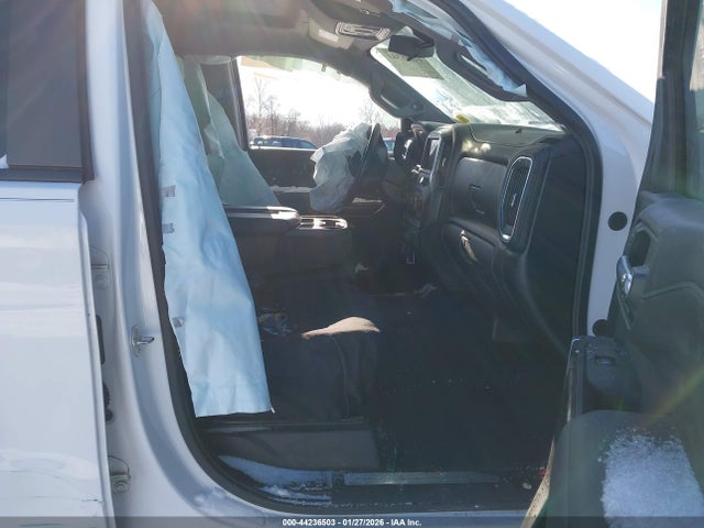 Chevrolet Silverado 1500 4wd  Standard Bed Lt