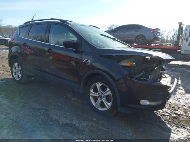 Salvage Ford Escape Image