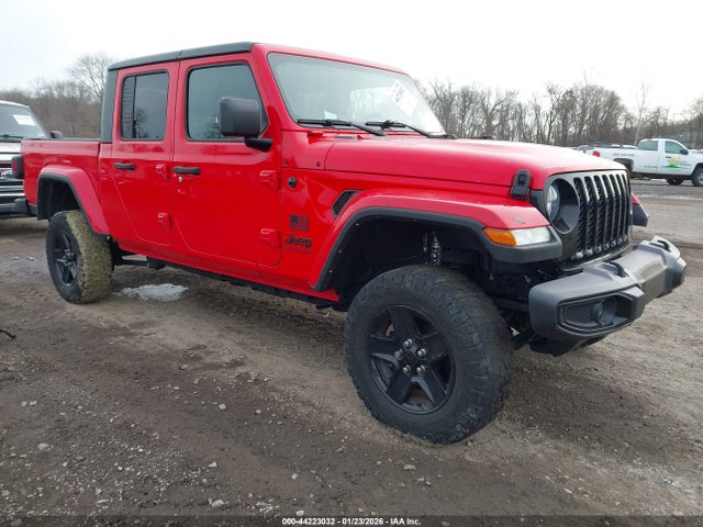 Salvage Jeep Gladiator Image