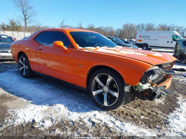 Salvage Dodge Challenger Image