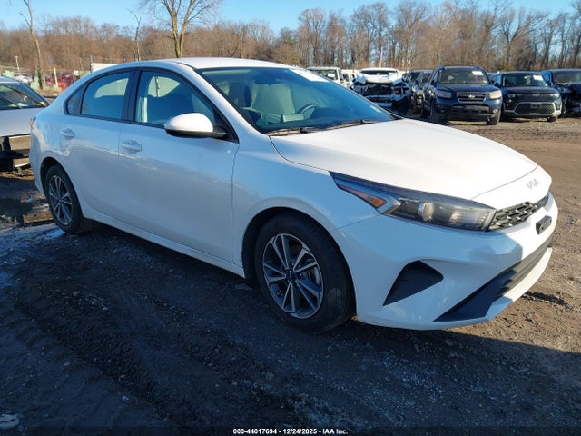 Salvage Kia Forte Image