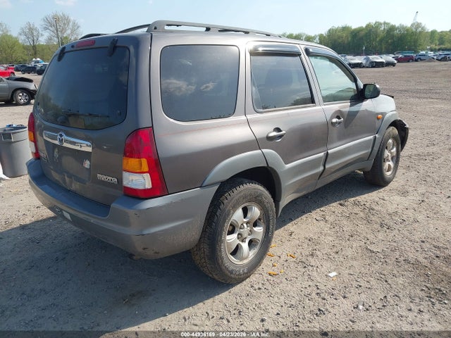 Mazda Tribute