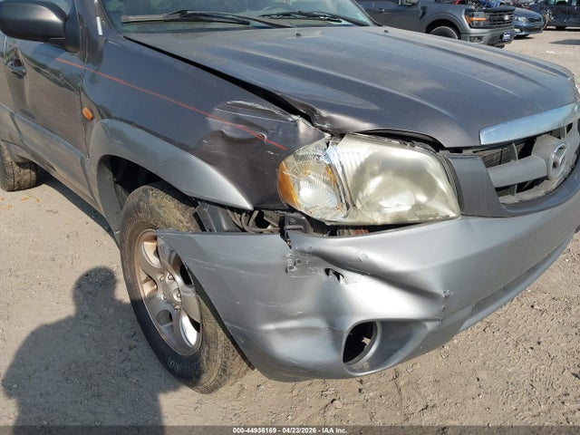 Mazda Tribute