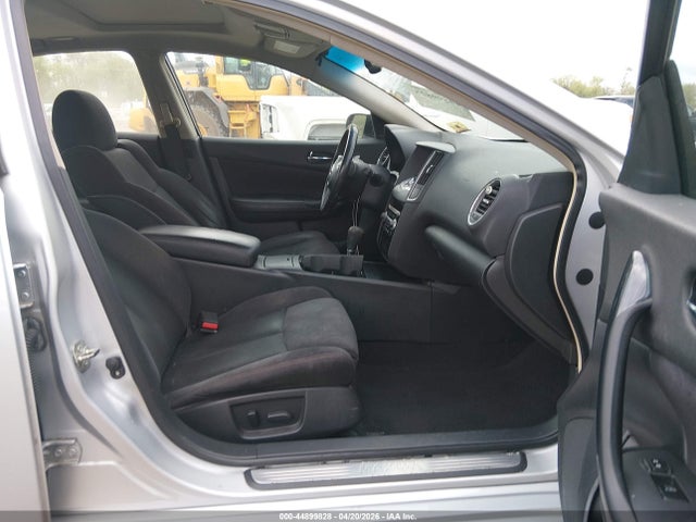 Nissan Maxima 3.5 S
