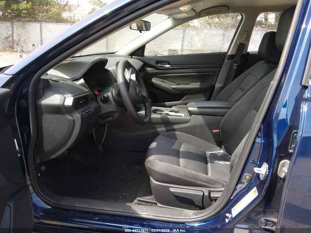 Nissan Altima S Fwd