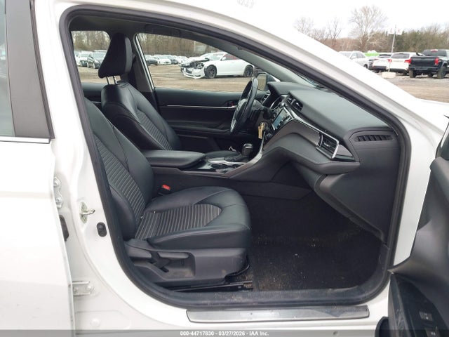 Toyota Camry Se