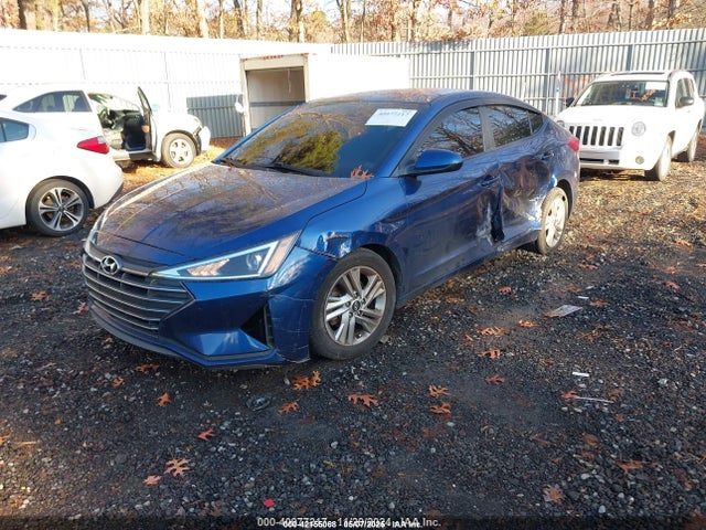 Hyundai ELANTRA Sel