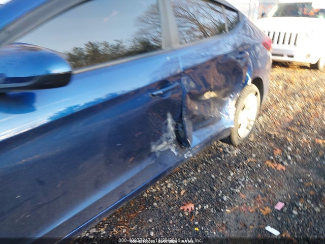 Hyundai ELANTRA Sel