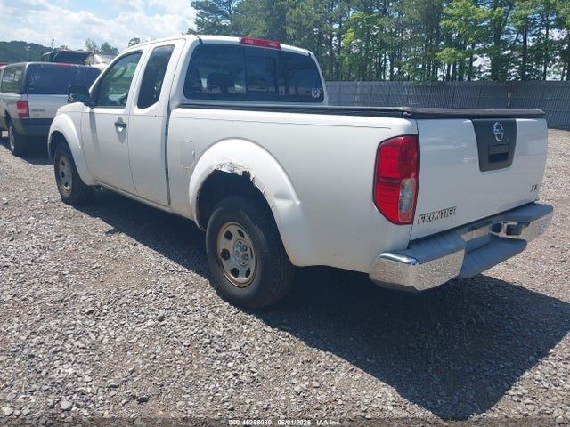 Nissan Frontier Xe