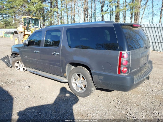 GMC Yukon Denali