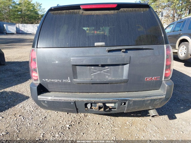 GMC Yukon Denali