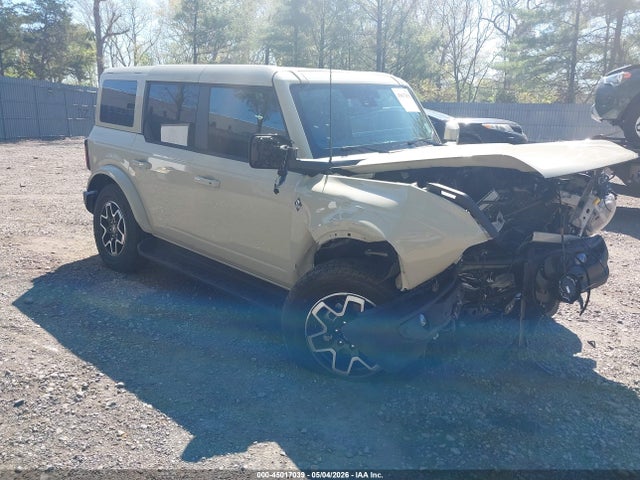 Salvage Ford Bronco Image