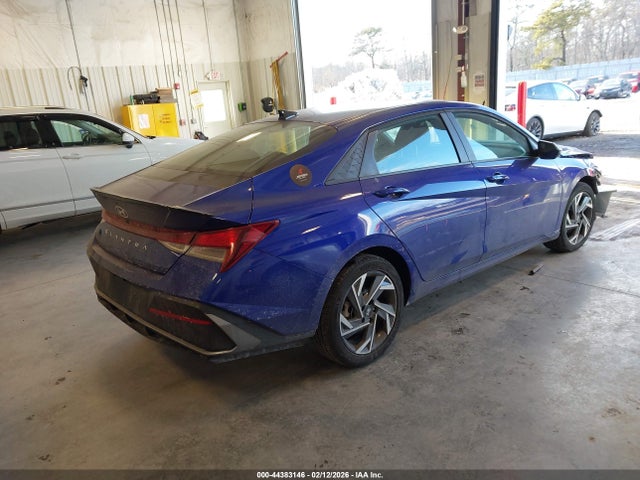 Hyundai ELANTRA Sel Sport