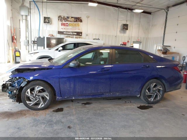 Hyundai ELANTRA Sel Sport