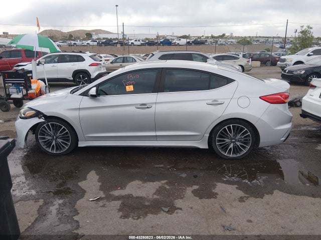 Hyundai ELANTRA Sport