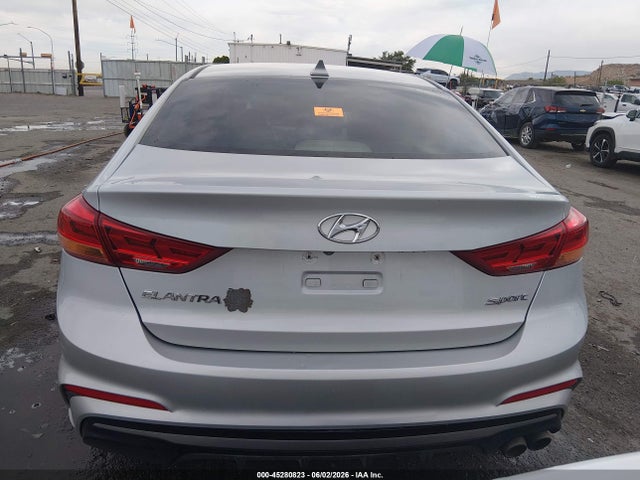 Hyundai ELANTRA Sport