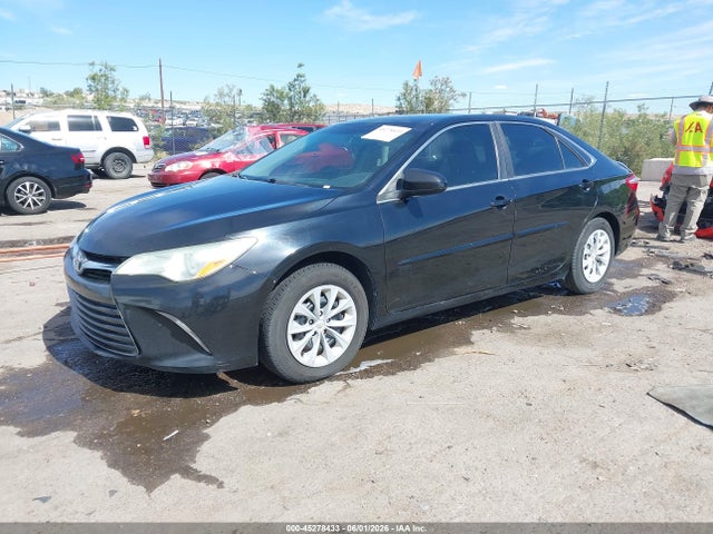 Toyota Camry Le