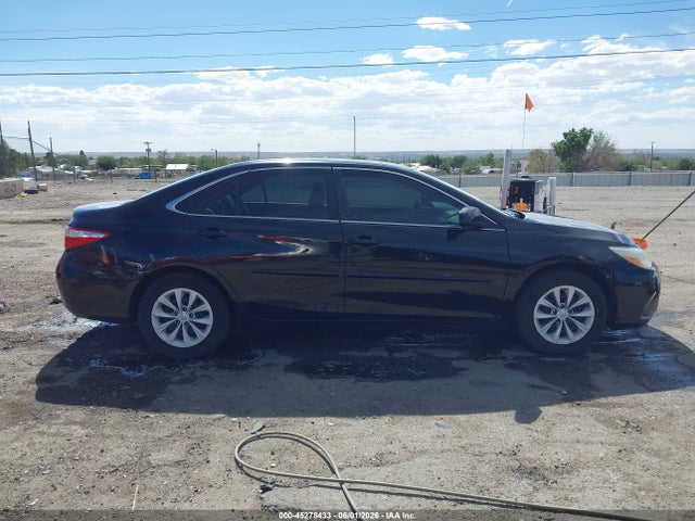 Toyota Camry Le