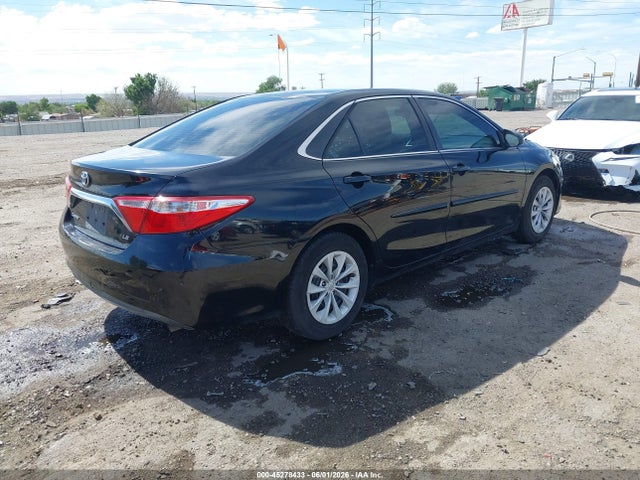 Toyota Camry Le