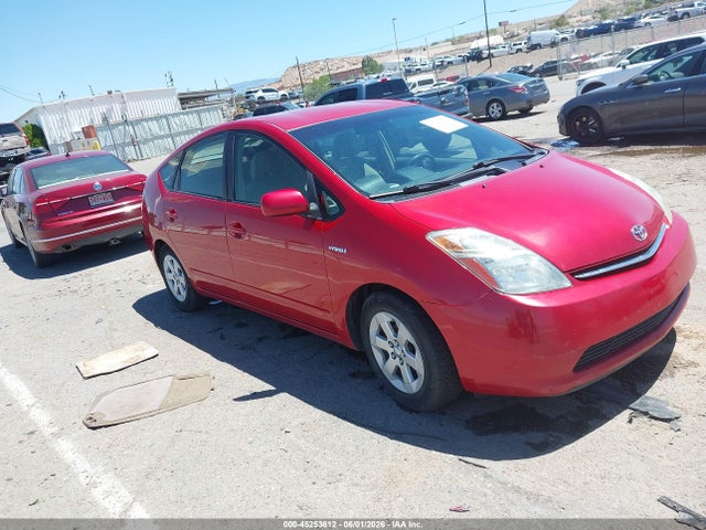 Salvage Toyota Prius Image