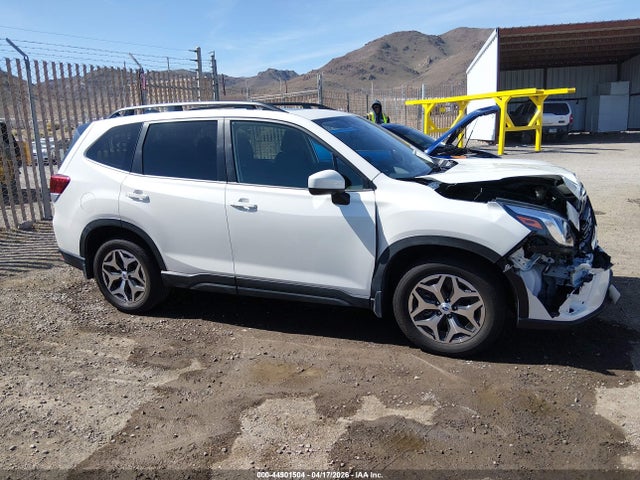 Subaru Forester Premium