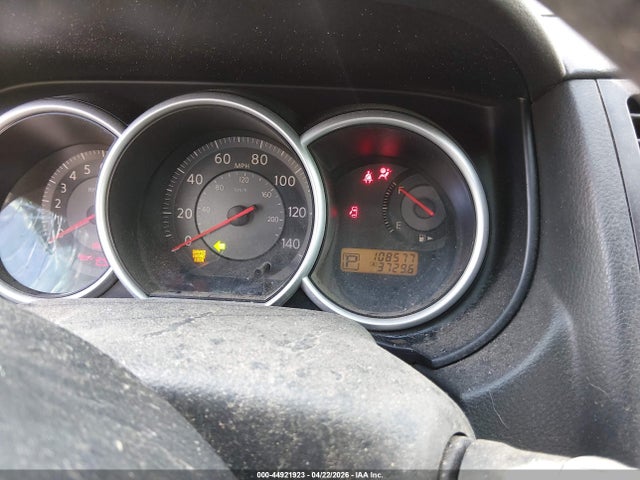 Nissan Versa 1.8s
