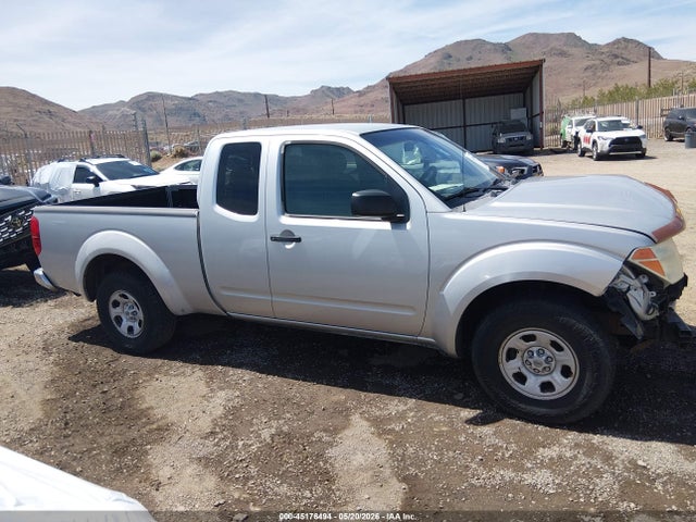 Nissan Frontier Xe