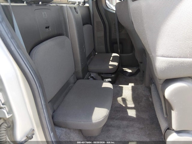 Nissan Frontier Xe