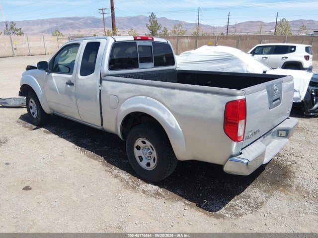 Nissan Frontier Xe