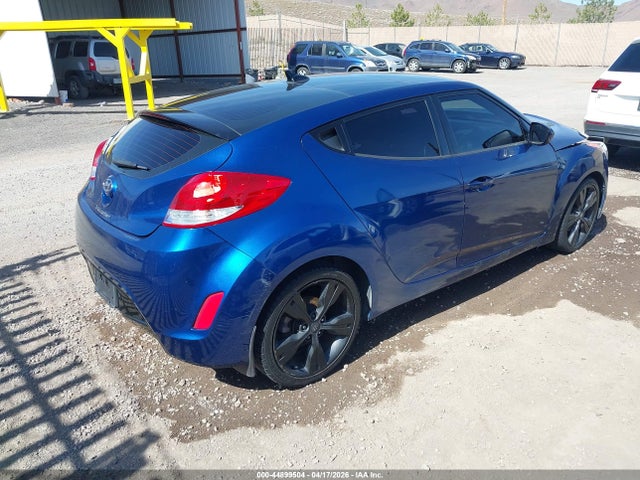 Hyundai VELOSTER