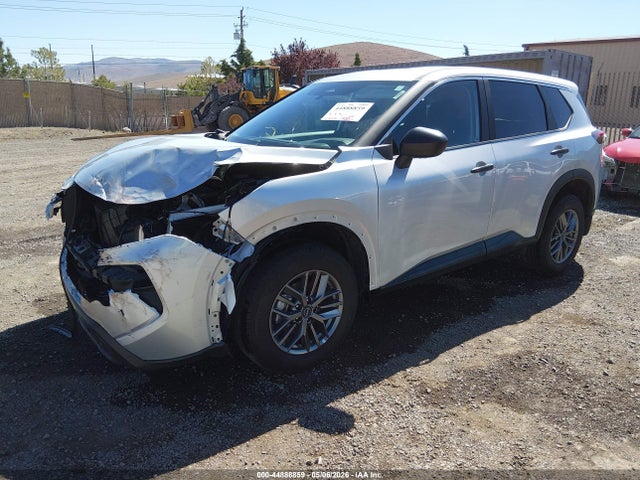 Nissan Rogue S Intelligent Awd