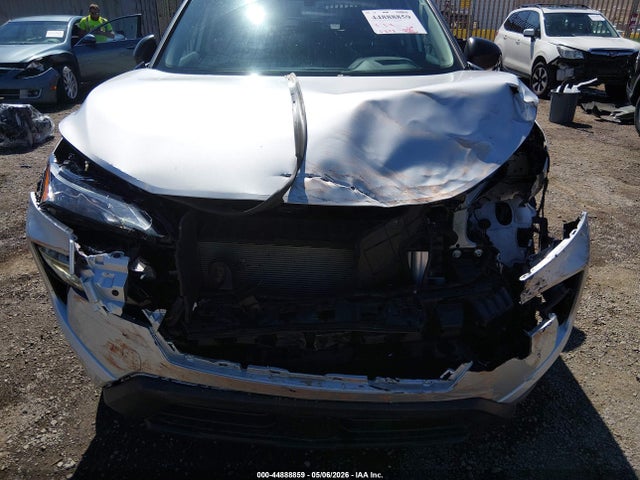 Nissan Rogue S Intelligent Awd