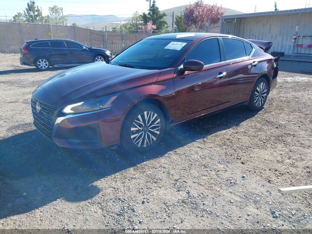 Nissan Altima Sv Intelligent Awd