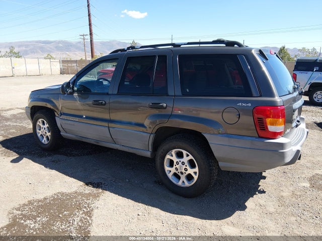 Jeep Grand Cherokee Laredo