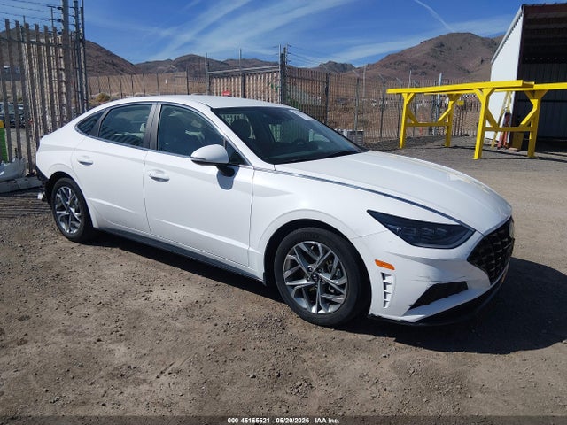 Salvage Hyundai SONATA Image