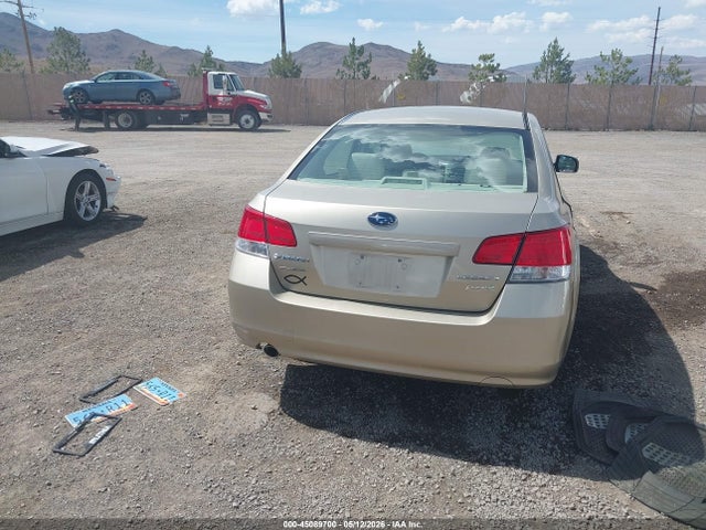 Subaru Legacy 2.5i Premium