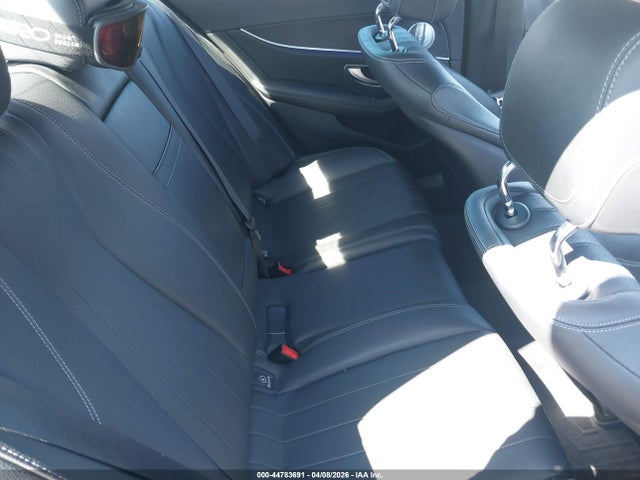 Mercedes-Benz E-Class 4matic