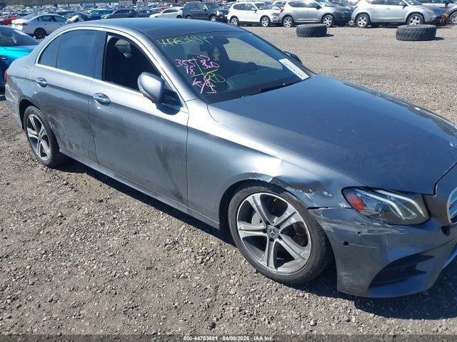 Mercedes-Benz E-Class 4matic