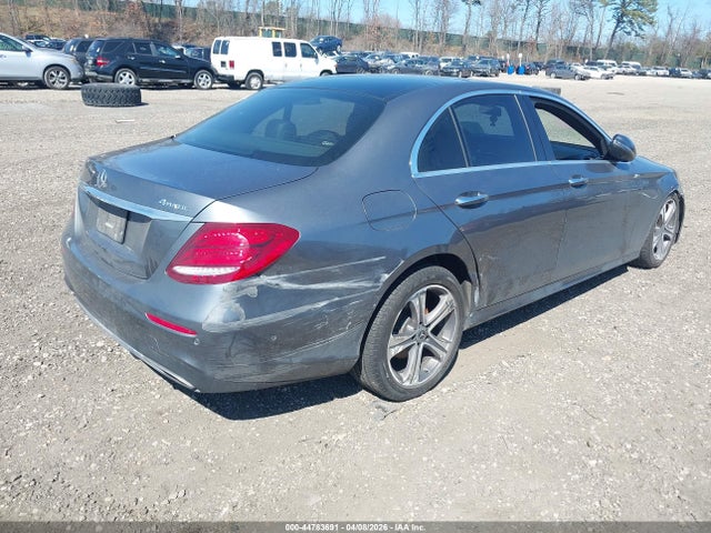 Mercedes-Benz E-Class 4matic