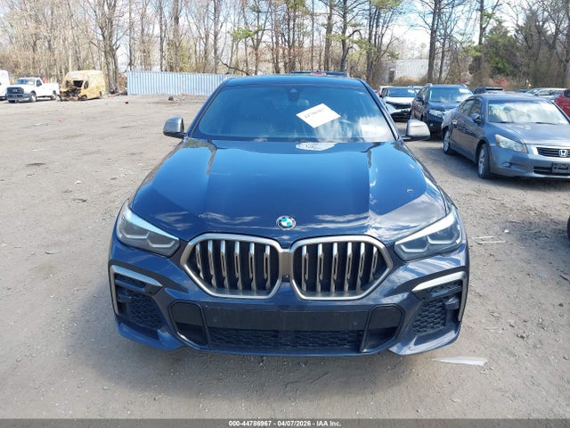 BMW X Series M50i