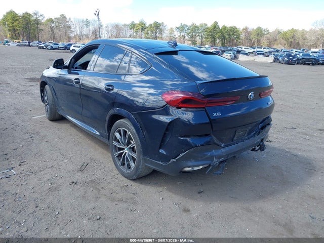 BMW X Series M50i