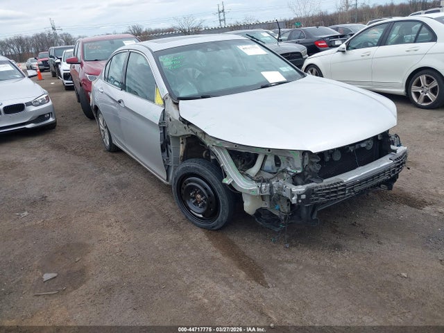 Salvage Honda Accord Image