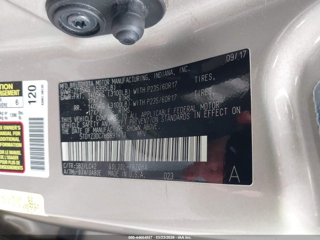 Toyota Sienna Xle 8 Passenger
