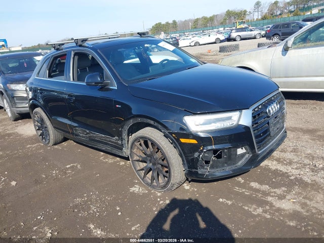 Salvage Audi Q3 Image