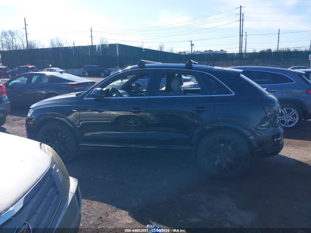 Audi Q3 2.0t Premium Plus