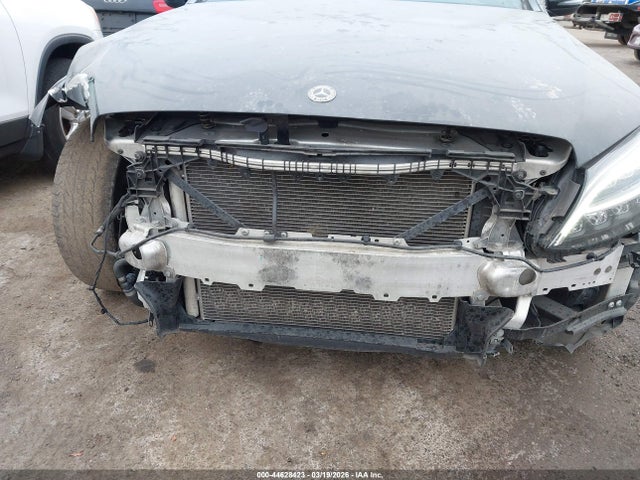 Mercedes-Benz C-Class 4matic