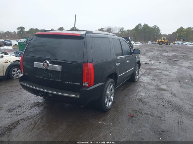 Cadillac Escalade Premium