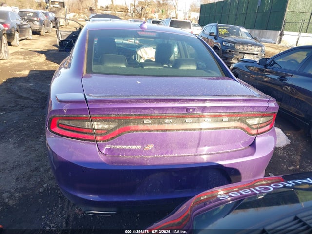 Dodge Charger Sxt Awd