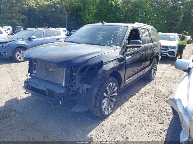 Lincoln Navigator Black Label