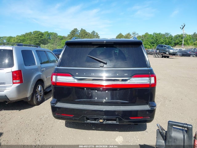 Lincoln Navigator Black Label